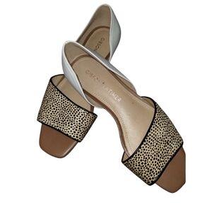 Gibson Latimer Ryanne sandals leather, white and leopard flats size 8m